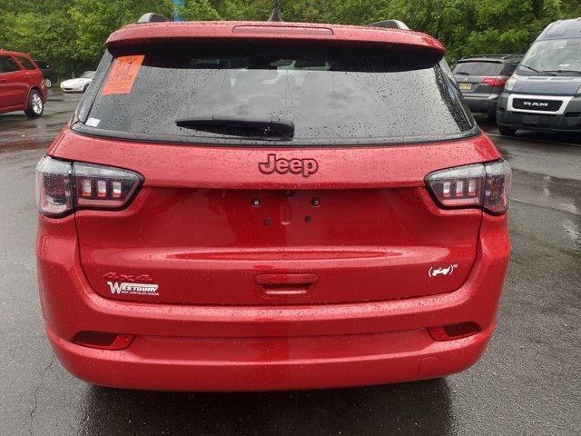 2022 Jeep Compass Vehicle Photo in Doylsetown, PA 18901