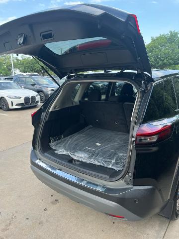 2022 Nissan Rogue Vehicle Photo in DALLAS, TX 75209