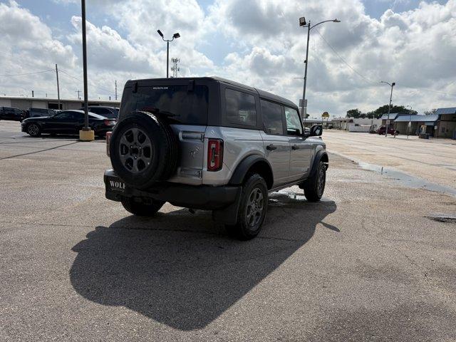 2024 Ford Bronco Vehicle Photo in Ogallala, NE 69153