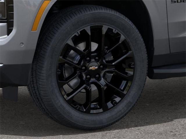 2025 Chevrolet Suburban Vehicle Photo in ENGLEWOOD, CO 80113-6708