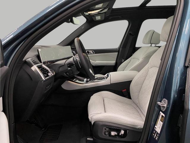 2026 BMW X5 xDrive40i Vehicle Photo in Appleton, WI 54913