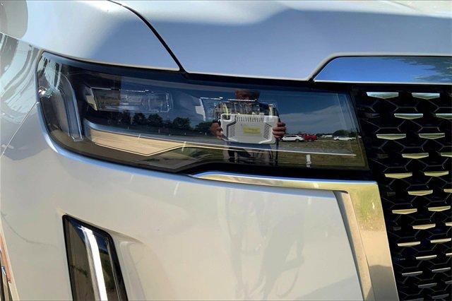 2022 Cadillac Escalade ESV Vehicle Photo in KANSAS CITY, MO 64114-4545