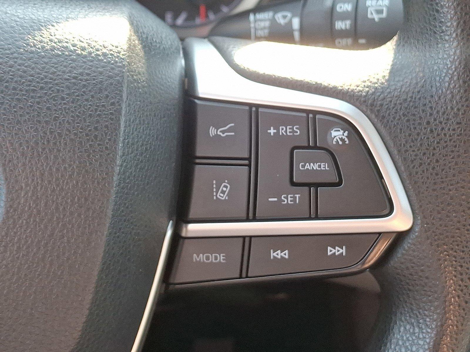 2022 Toyota Highlander Vehicle Photo in Harrisburg, PA 17111