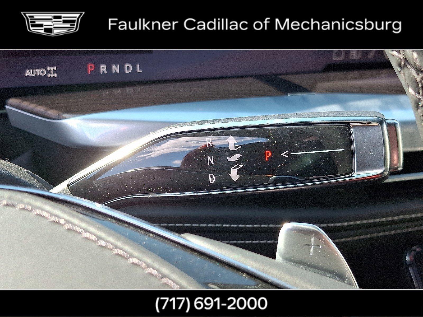 2025 Cadillac Escalade ESV Vehicle Photo in MECHANICSBURG, PA 17050-1707