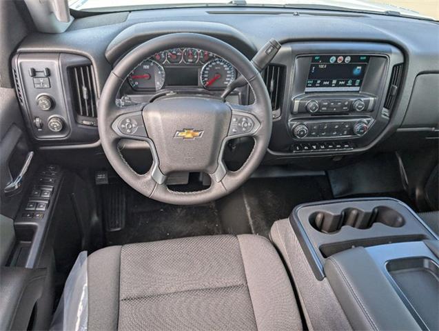 2024 Chevrolet Silverado Chassis Cab Vehicle Photo in ENGLEWOOD, CO 80113-6708
