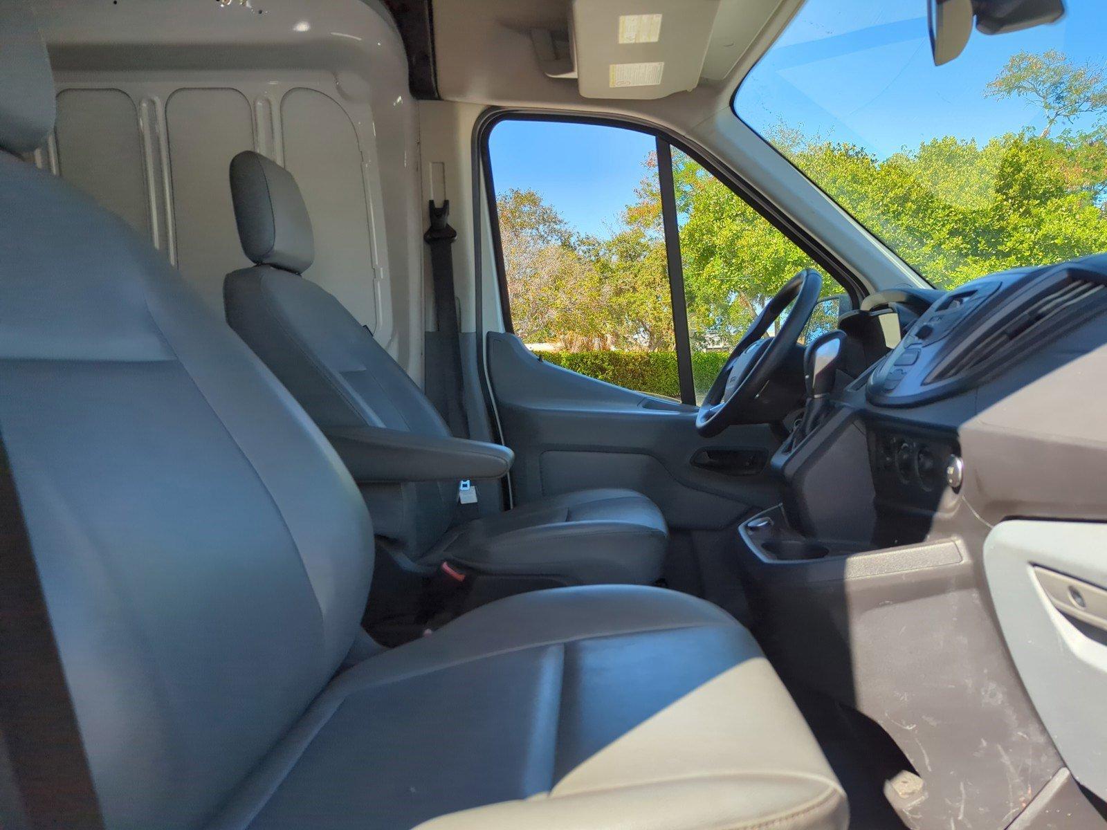 2019 Ford Transit Van Vehicle Photo in Margate, FL 33063