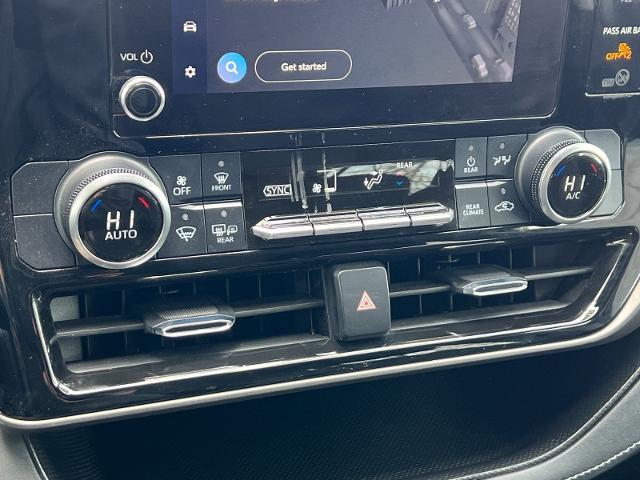 2023 Toyota Highlander Vehicle Photo in PITTSBURG, CA 94565-7121