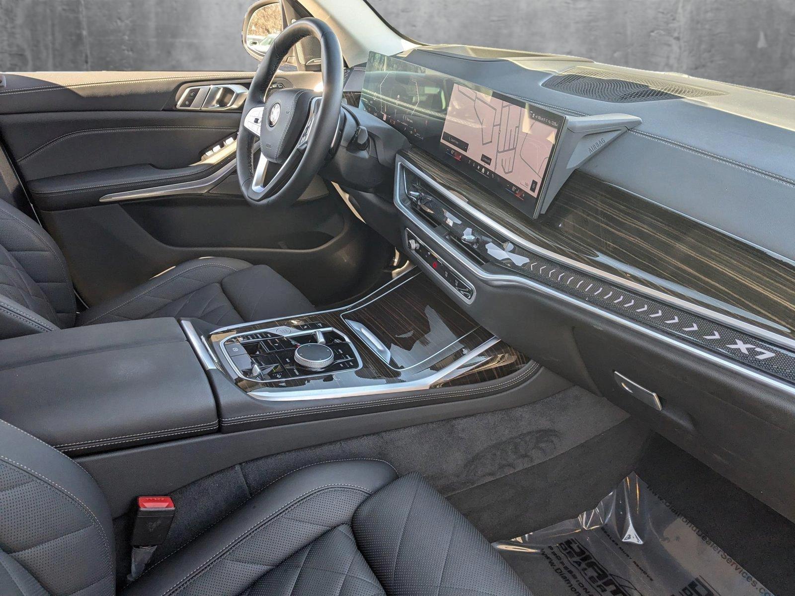 2024 BMW X7 xDrive40i Vehicle Photo in Cockeysville, MD 21030-2508