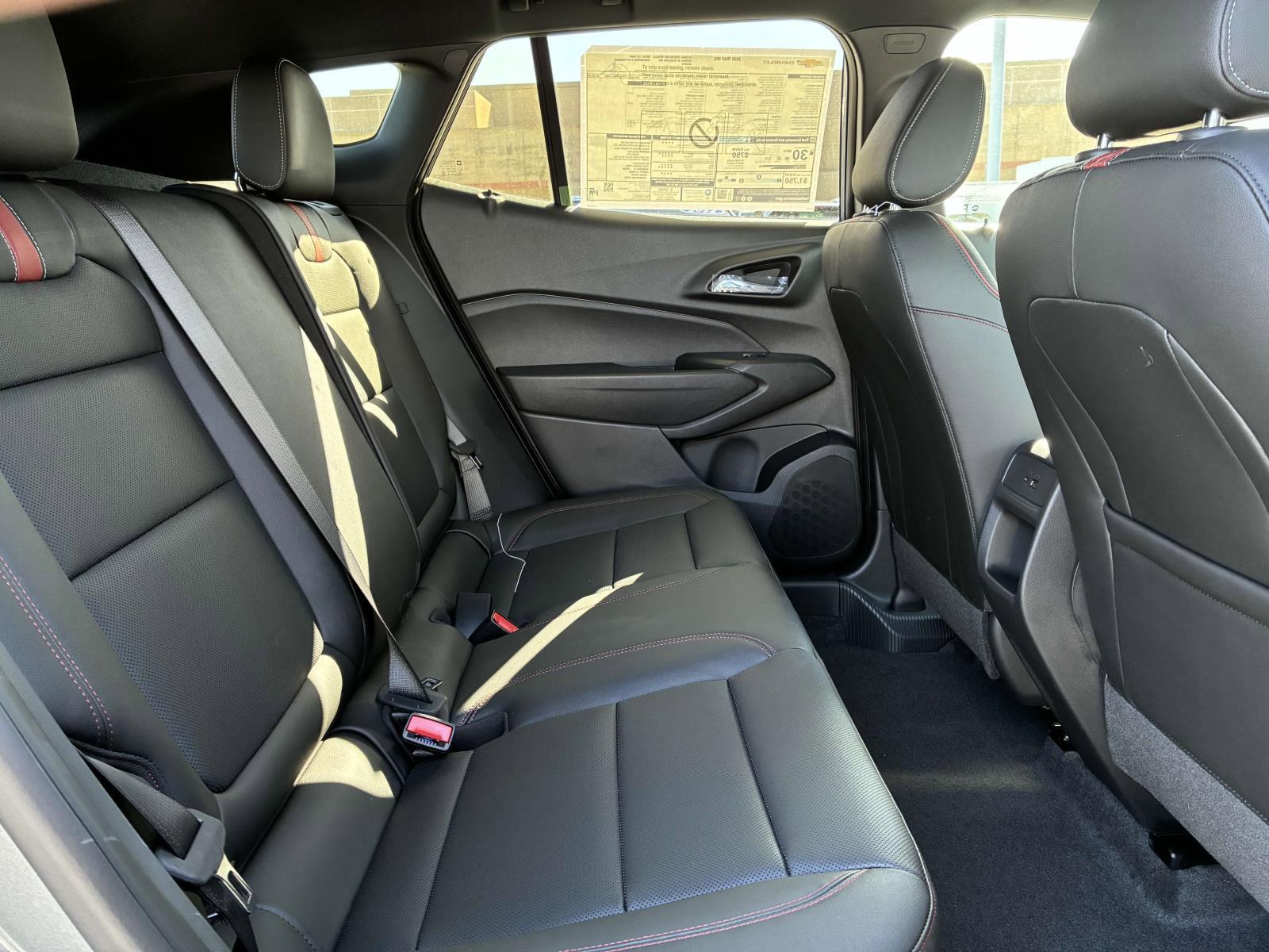 2025 Chevrolet Trax Vehicle Photo in LOS ANGELES, CA 90007-3794