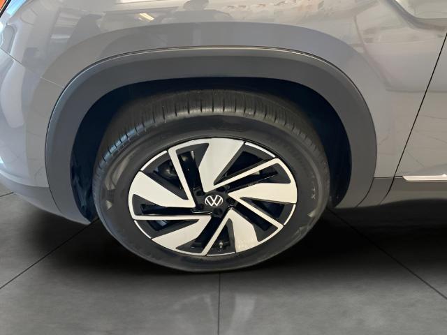2025 Volkswagen Atlas Vehicle Photo in Oshkosh, WI 54904