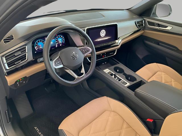 2025 Volkswagen Atlas Cross Sport Vehicle Photo in Oshkosh, WI 54904