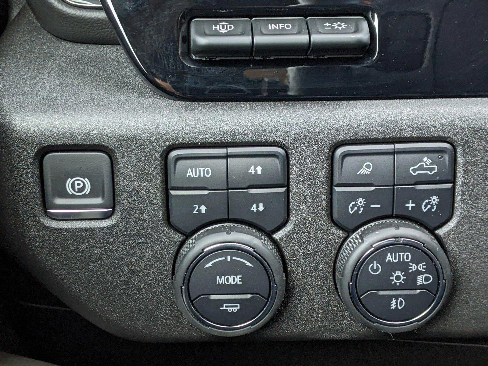 2024 Chevrolet Silverado 2500 HD Vehicle Photo in TIMONIUM, MD 21093-2300