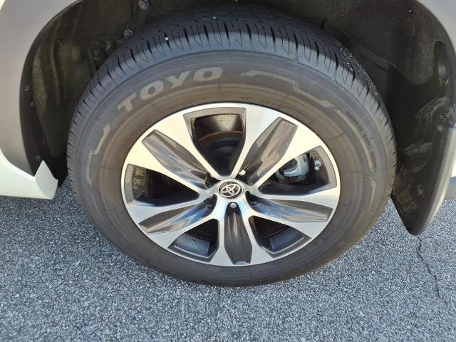 2021 Toyota Highlander Vehicle Photo in HENDERSON, NC 27536-2966