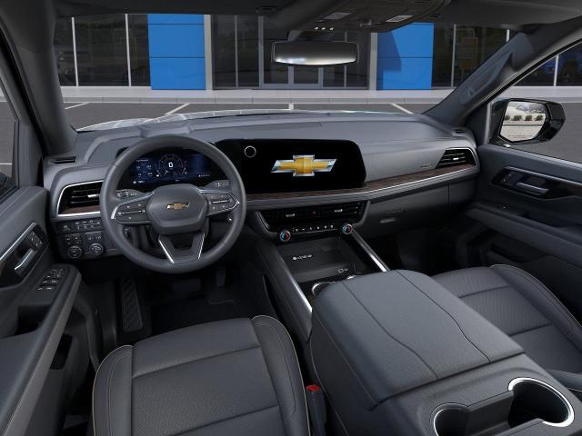 2025 Chevrolet Suburban Vehicle Photo in EVERETT, WA 98203-5662