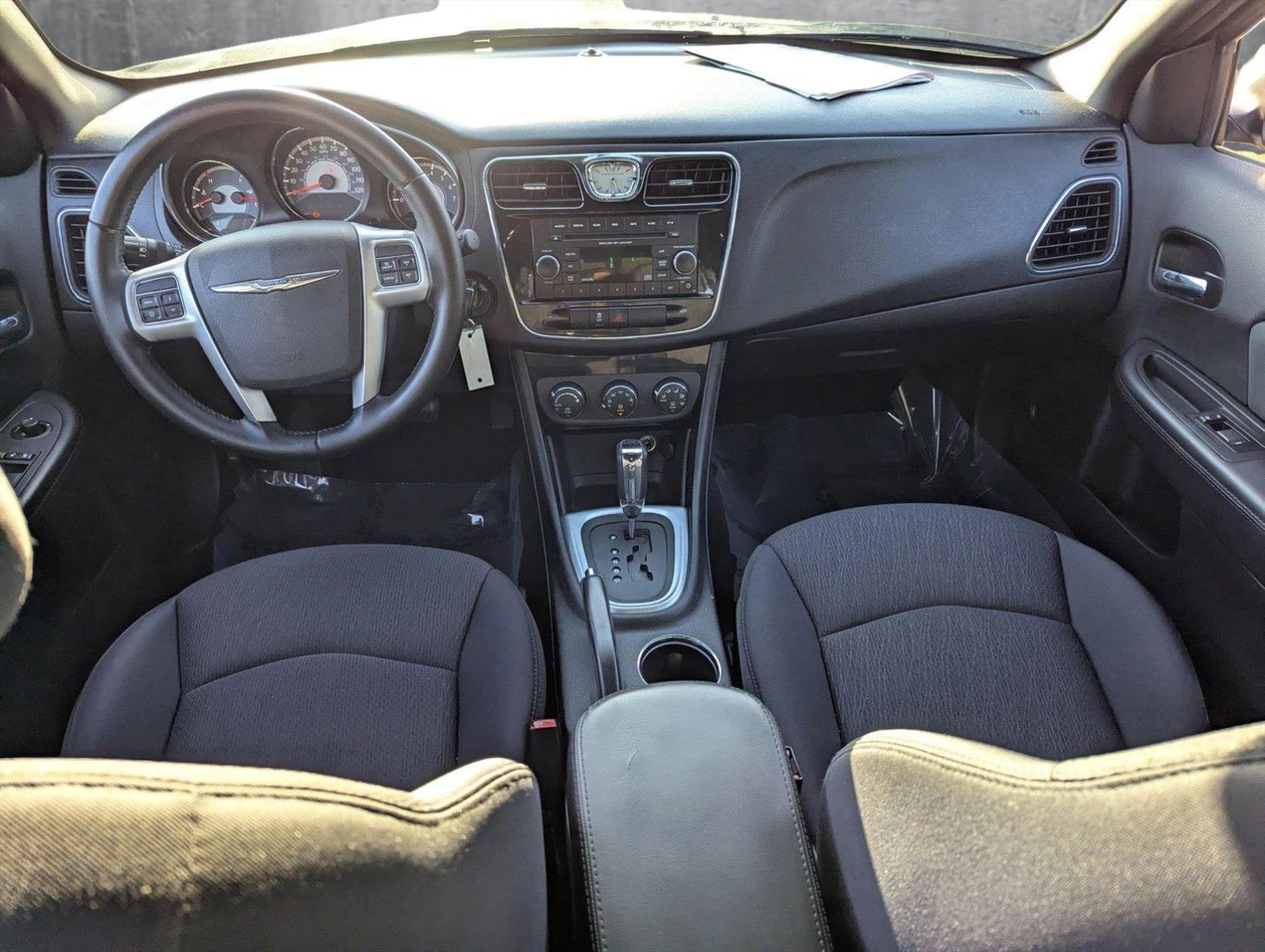 2012 Chrysler 200 Vehicle Photo in MIAMI, FL 33134-2699