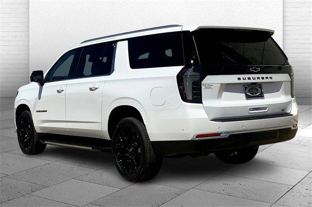 2025 Chevrolet Suburban Vehicle Photo in TOPEKA, KS 66609-0000
