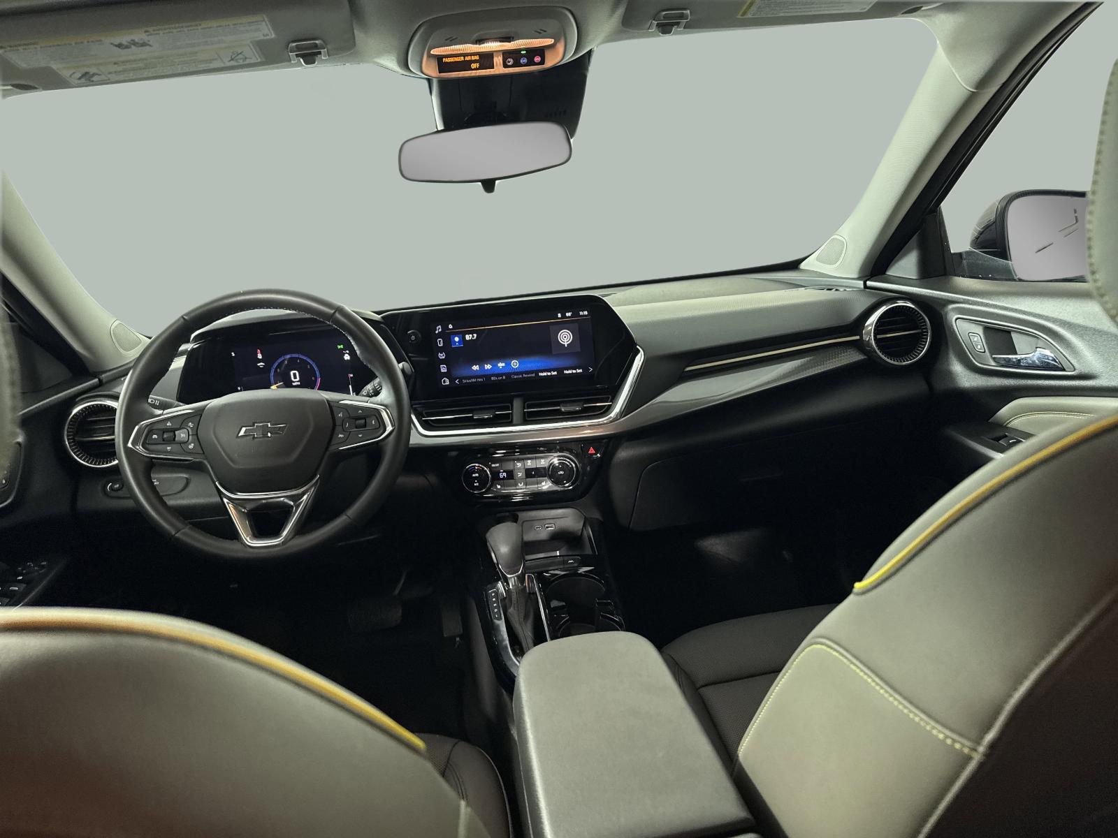 2025 Chevrolet Trax Vehicle Photo in GEORGETOWN, TX 78626-7508