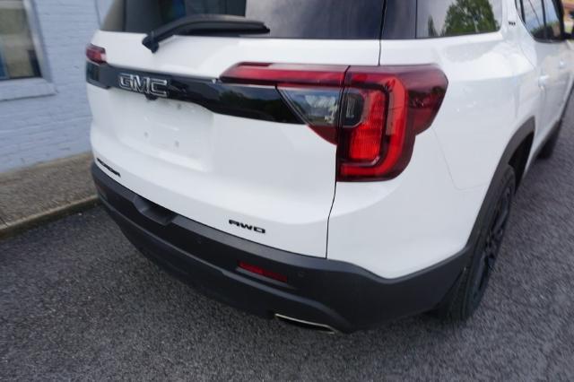 2022 GMC Acadia Vehicle Photo in FAIRMONT, WV 26554-2318