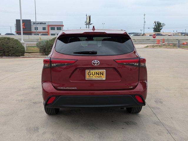 2021 Toyota Highlander Vehicle Photo in SELMA, TX 78154-1460