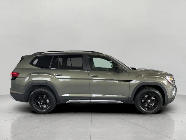 2025 Volkswagen Atlas Vehicle Photo in Oshkosh, WI 54904