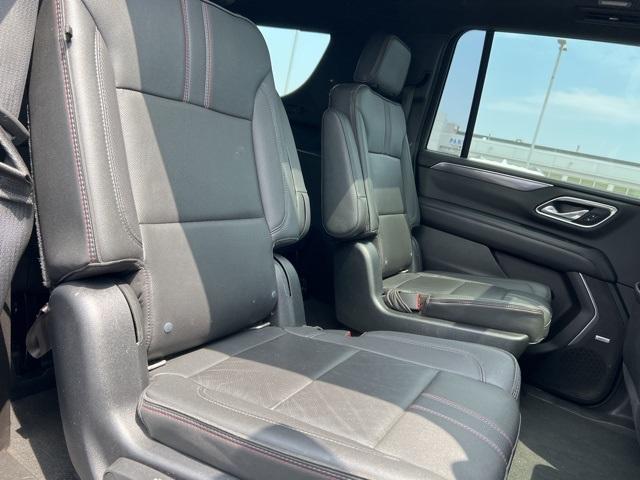 2021 Chevrolet Suburban Vehicle Photo in GREEN BAY, WI 54304-5303