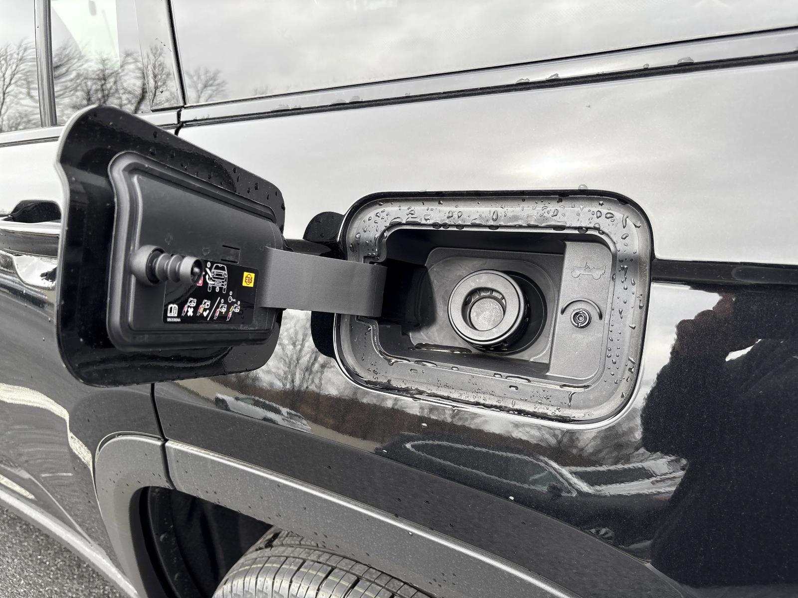 2025 Jeep Grand Cherokee 4xe Vehicle Photo in Mechanicsburg, PA 17050-1707