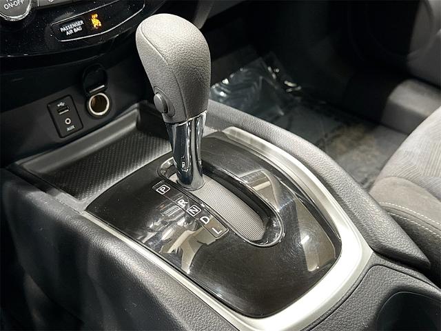 2015 Nissan Rogue Vehicle Photo in EVERETT, WA 98203-5662