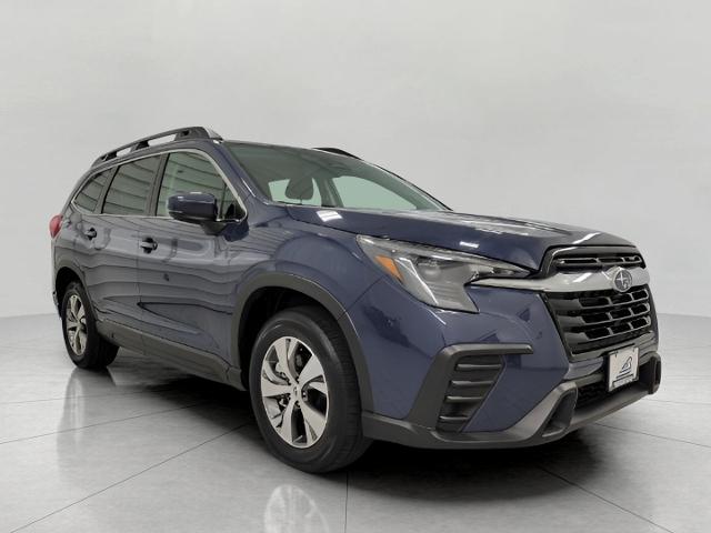 2024 Subaru Ascent Vehicle Photo in Green Bay, WI 54304