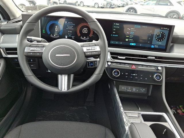 2025 Hyundai SONATA Hybrid Vehicle Photo in Philadelphia, PA 19116