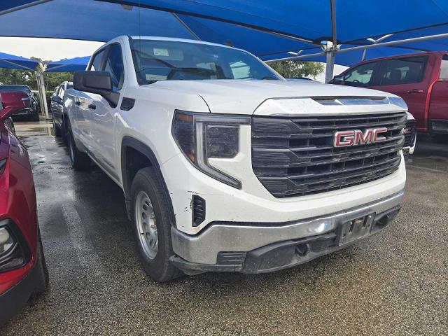 2023 GMC Sierra 1500 Vehicle Photo in DENTON, TX 76210-9321