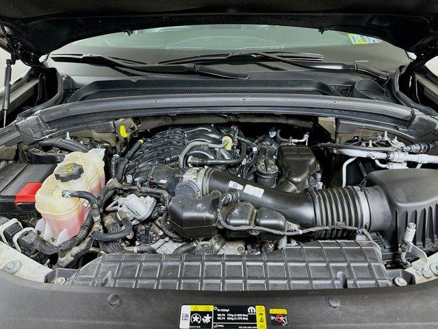 2022 Jeep Grand Cherokee L Vehicle Photo in Doylsetown, PA 18901