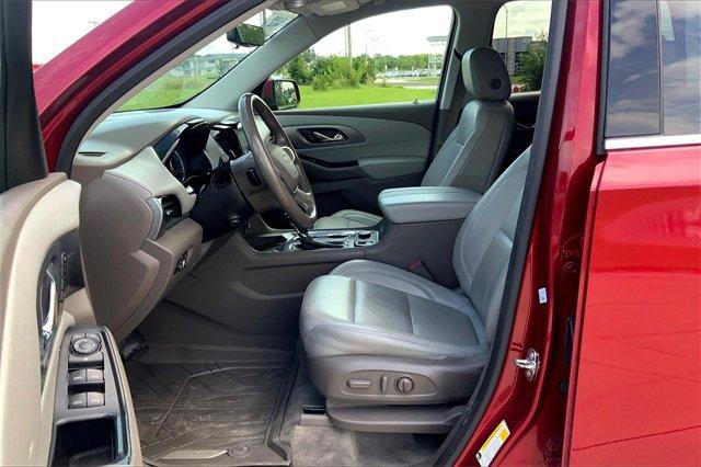2020 Chevrolet Traverse Vehicle Photo in TOPEKA, KS 66609-0000