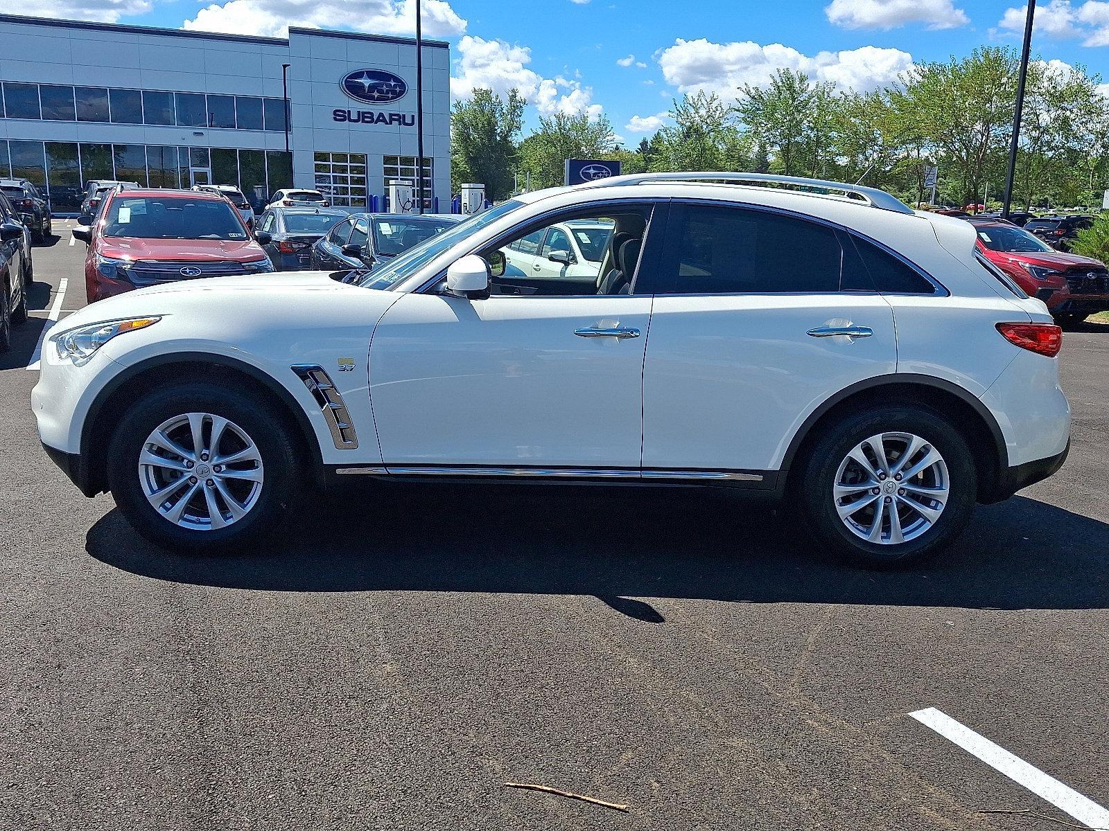 2016 INFINITI QX70 Vehicle Photo in Easton, PA 18045