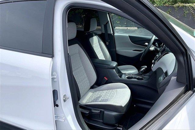 2024 Chevrolet Equinox Vehicle Photo in INDEPENDENCE, MO 64055-1314