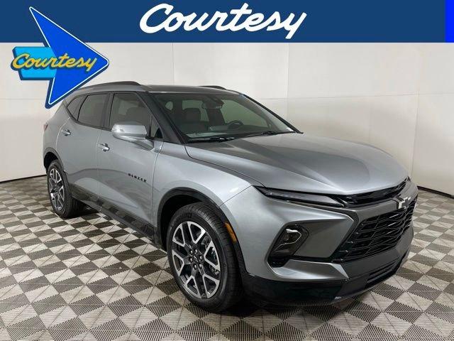 2025 Chevrolet Blazer Vehicle Photo in PHOENIX, AZ 85014-3381