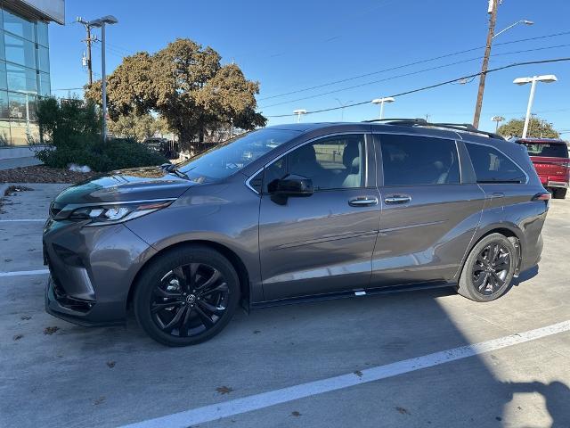 2022 Toyota Sienna Vehicle Photo in San Antonio, TX 78230