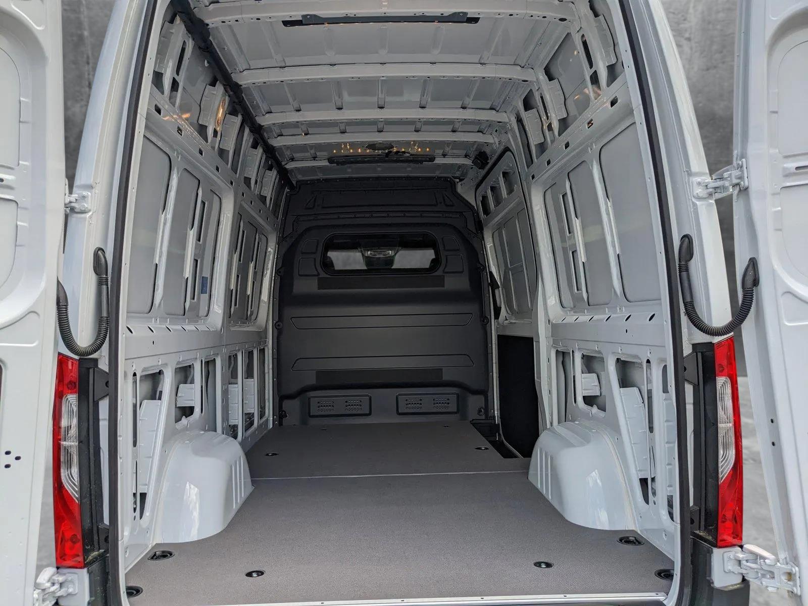 2024 Mercedes-Benz Sprinter Cargo Van Vehicle Photo in Sarasota, FL 34231