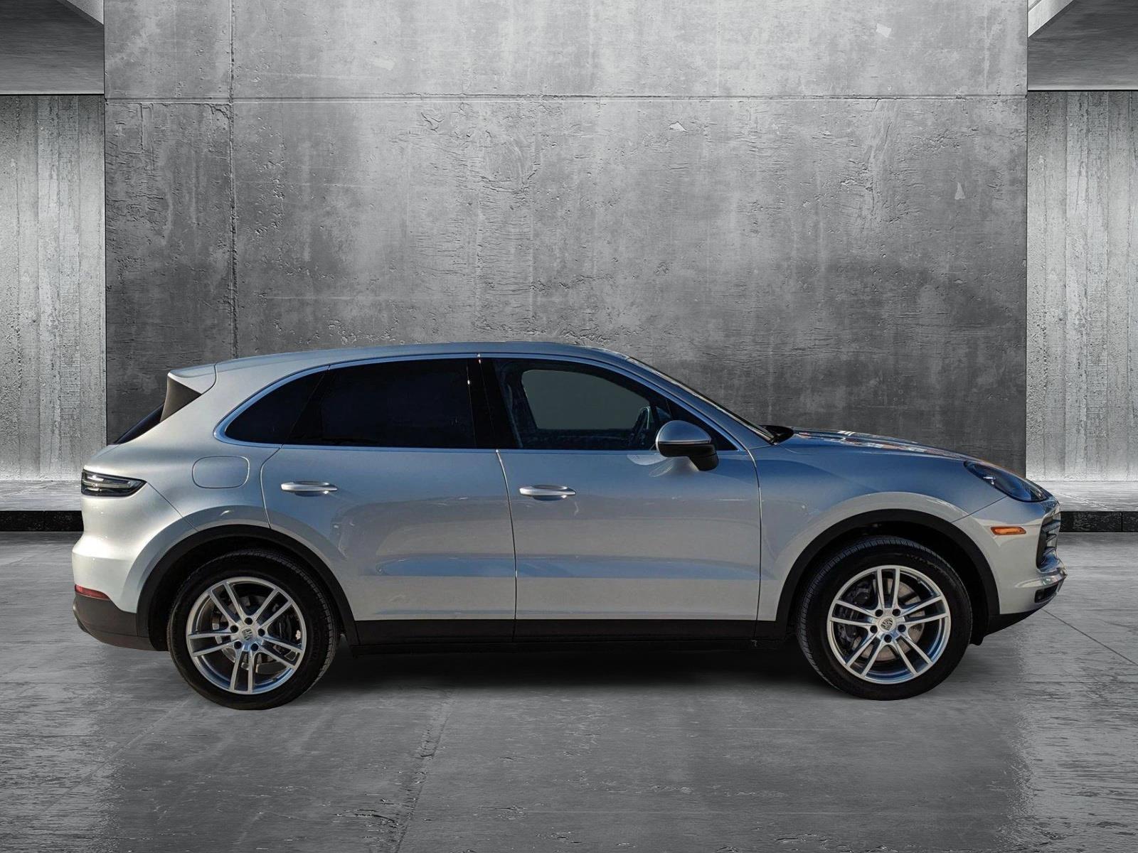 2023 Porsche Cayenne Vehicle Photo in Bethesda, MD 20852