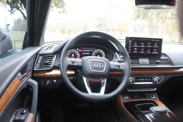 2023 Audi Q5 Vehicle Photo in HOUSTON, TX 77090