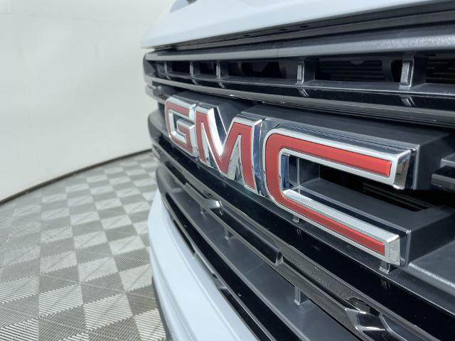 2024 GMC Sierra 1500 Vehicle Photo in GILBERT, AZ 85297-0402