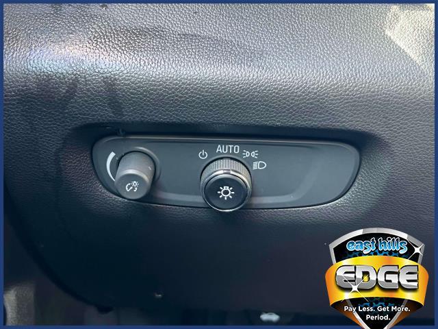 2023 Chevrolet Traverse Vehicle Photo in Roslyn, NY 11576