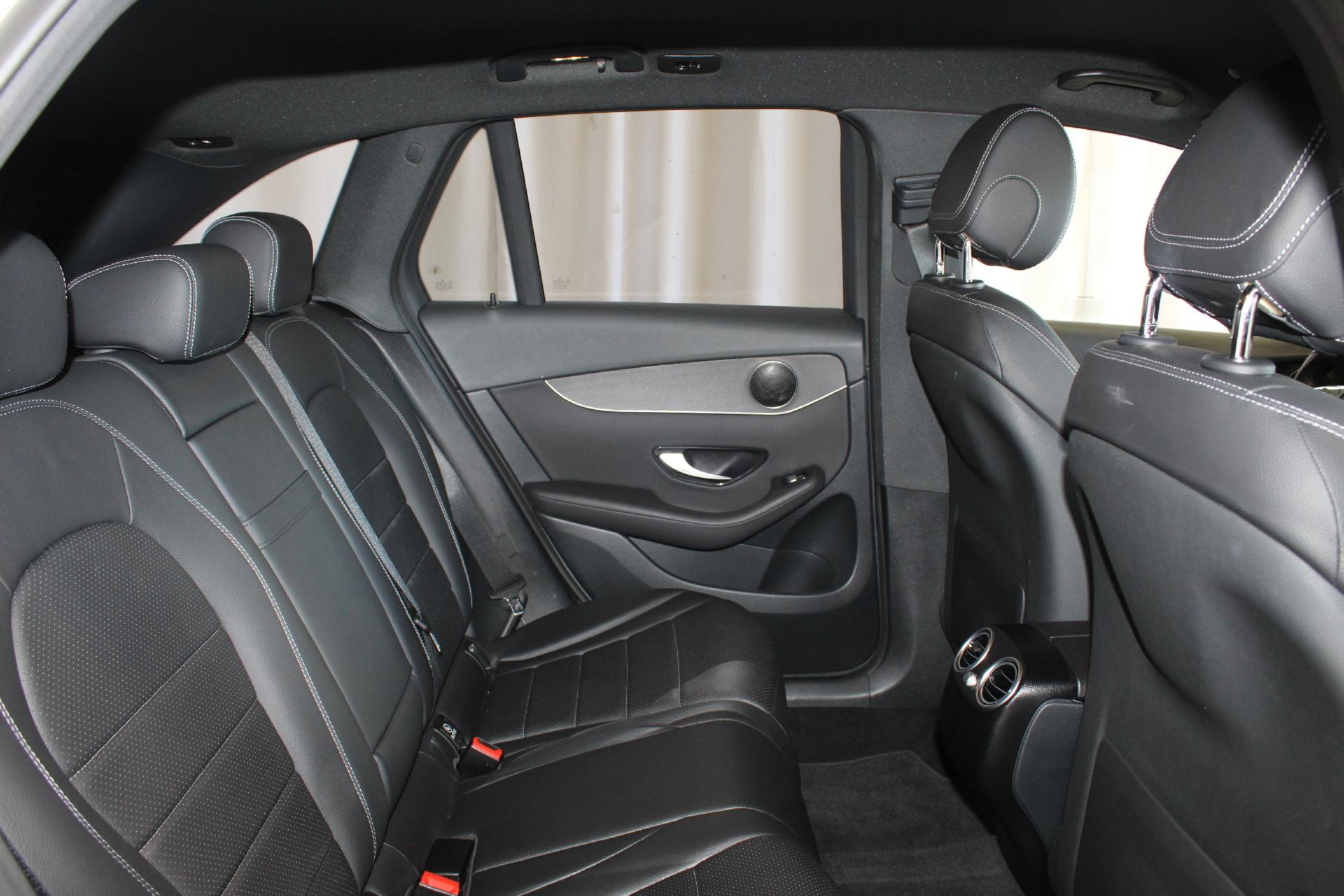 2022 Mercedes-Benz GLC Vehicle Photo in NORTHAMPTON, MA 01060-1120