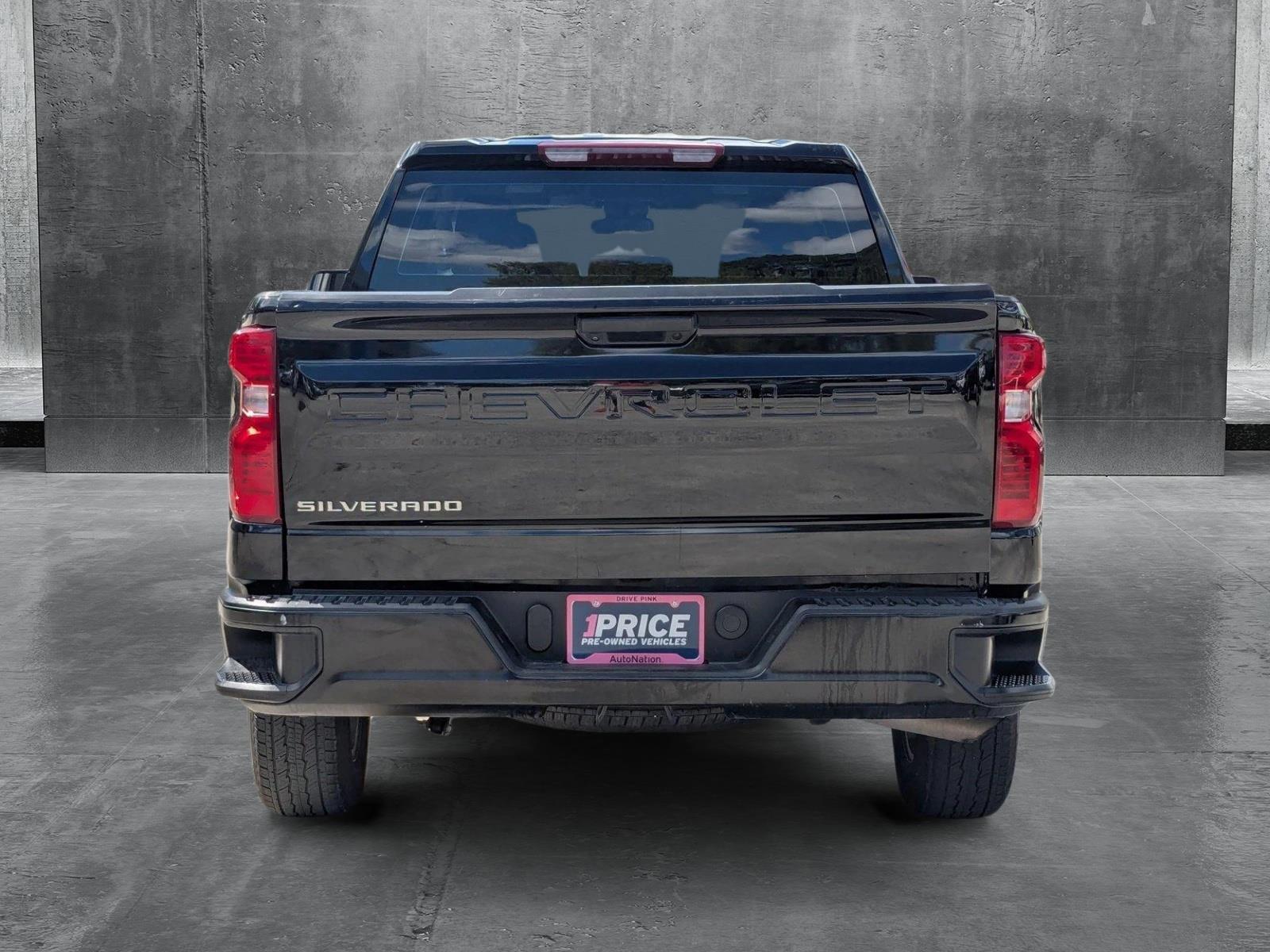 2024 Chevrolet Silverado 1500 Vehicle Photo in PEMBROKE PINES, FL 33024-6534