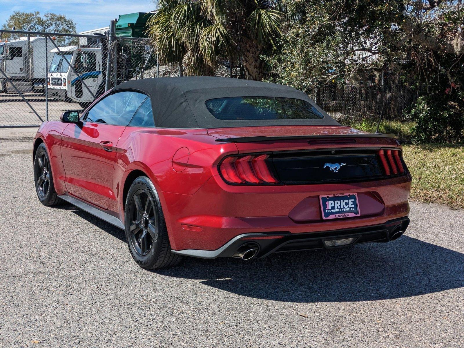 2018 Ford Mustang Vehicle Photo in Sarasota, FL 34231