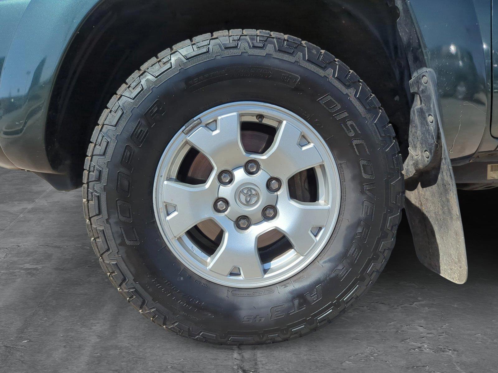 2011 Toyota Tacoma Vehicle Photo in Memphis, TN 38125