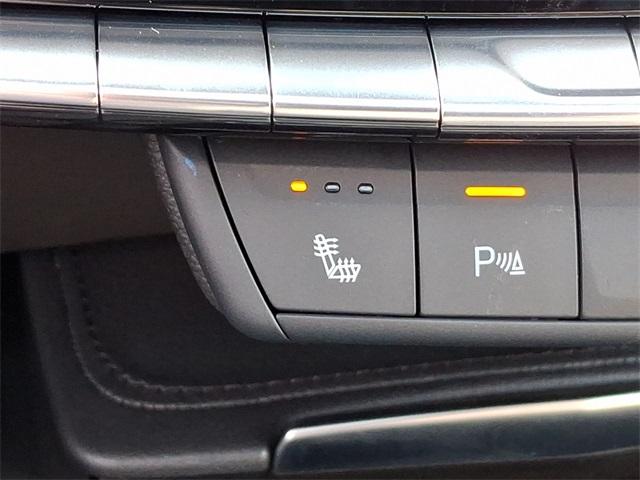 2025 Cadillac XT4 Vehicle Photo in ALLENTOWN, PA 18103-7399
