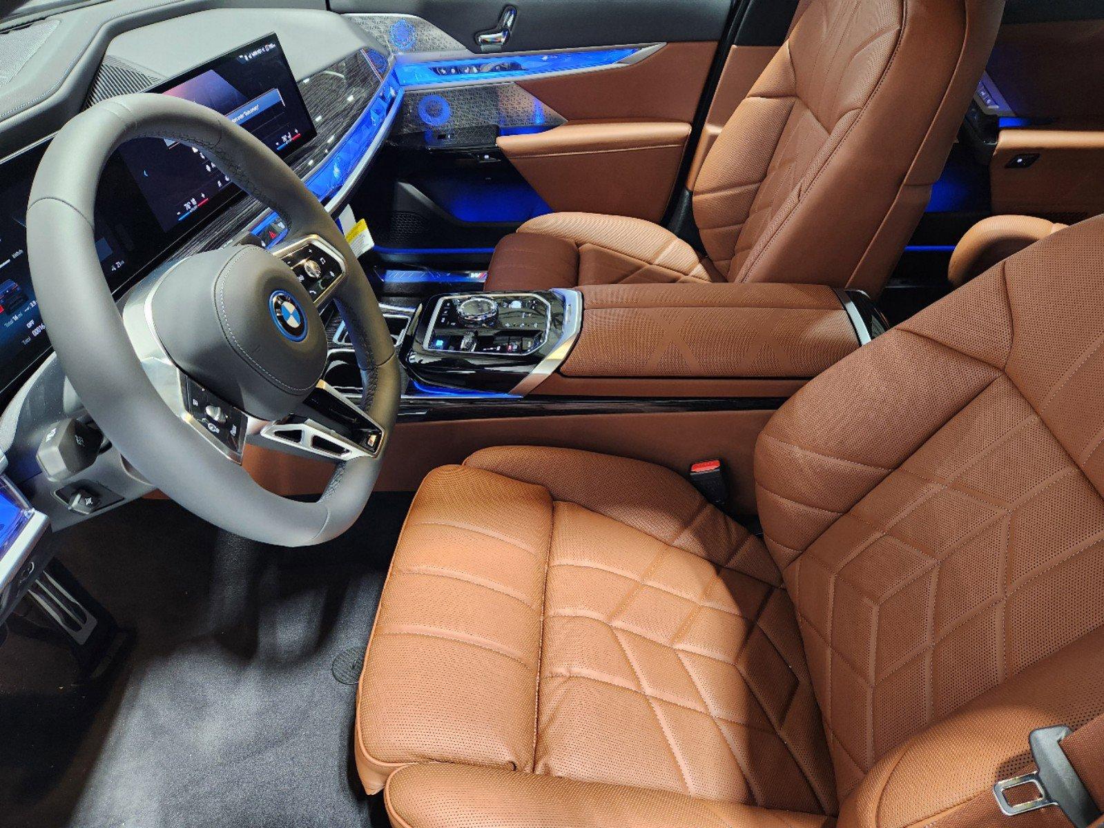 2025 BMW i7 Vehicle Photo in GRAPEVINE, TX 76051