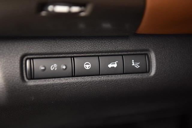 2025 Nissan Pathfinder Vehicle Photo in Ballwin, MO 63011