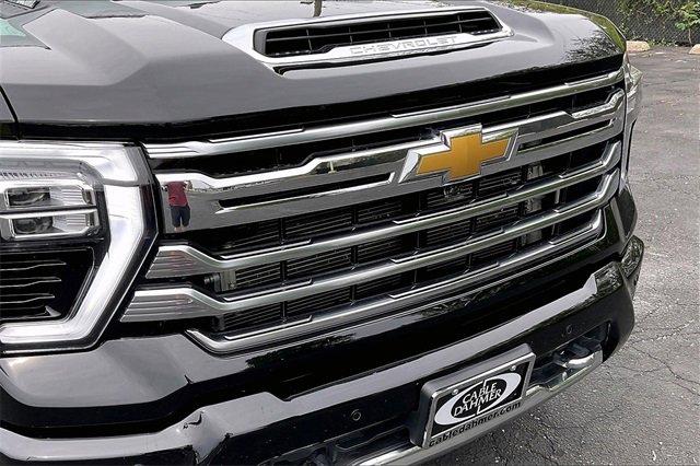 2024 Chevrolet Silverado 2500 HD Vehicle Photo in INDEPENDENCE, MO 64055-1314