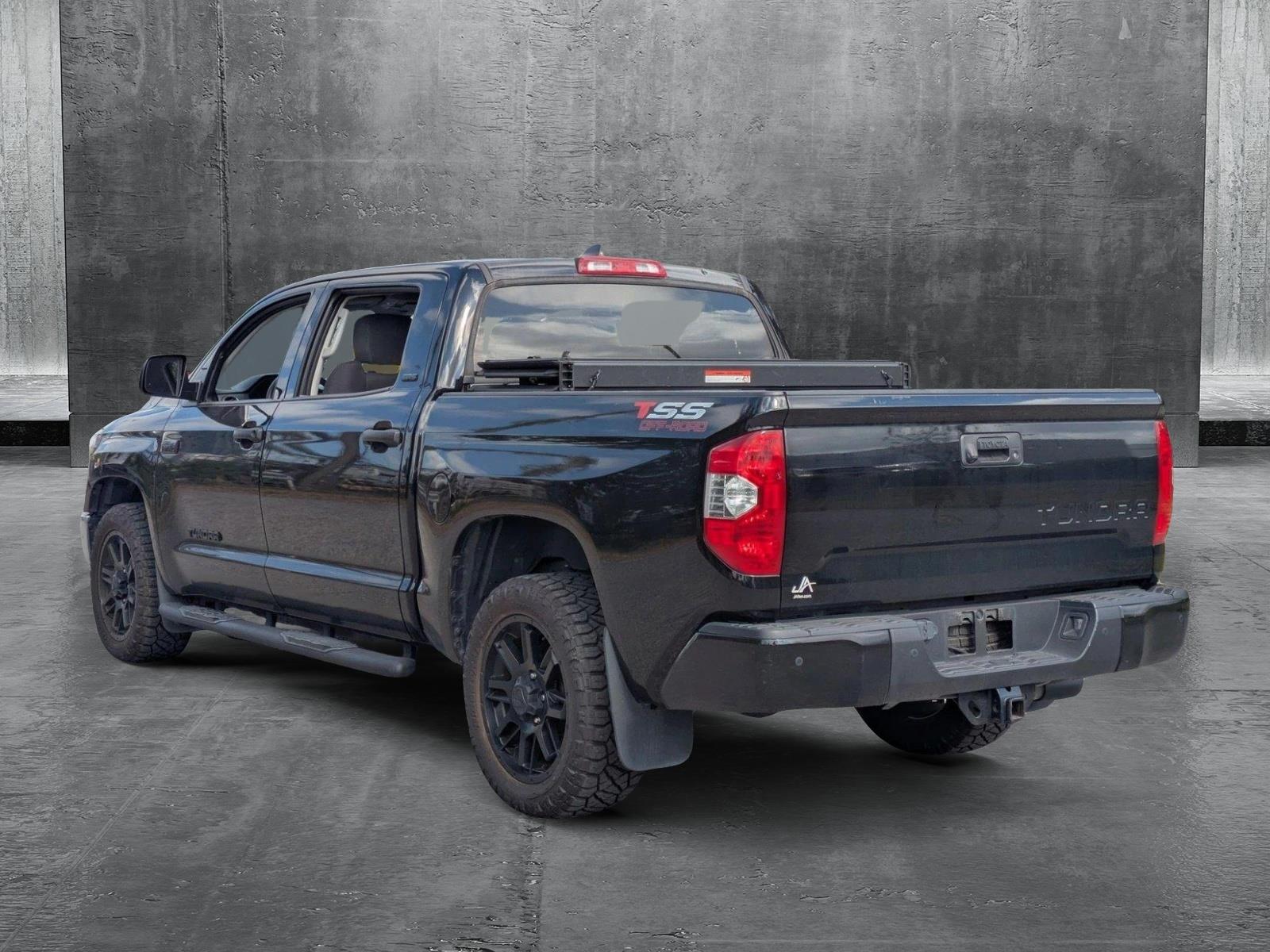 2021 Toyota Tundra 2WD Vehicle Photo in Sarasota, FL 34231